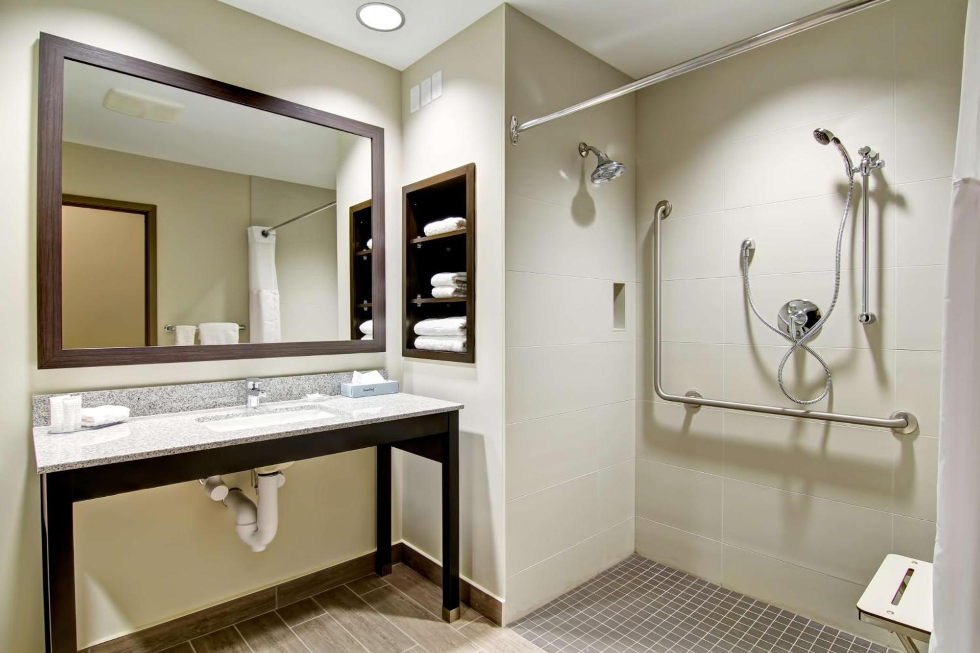 Best Western London Airport Inn & Suites Ngoại thất bức ảnh