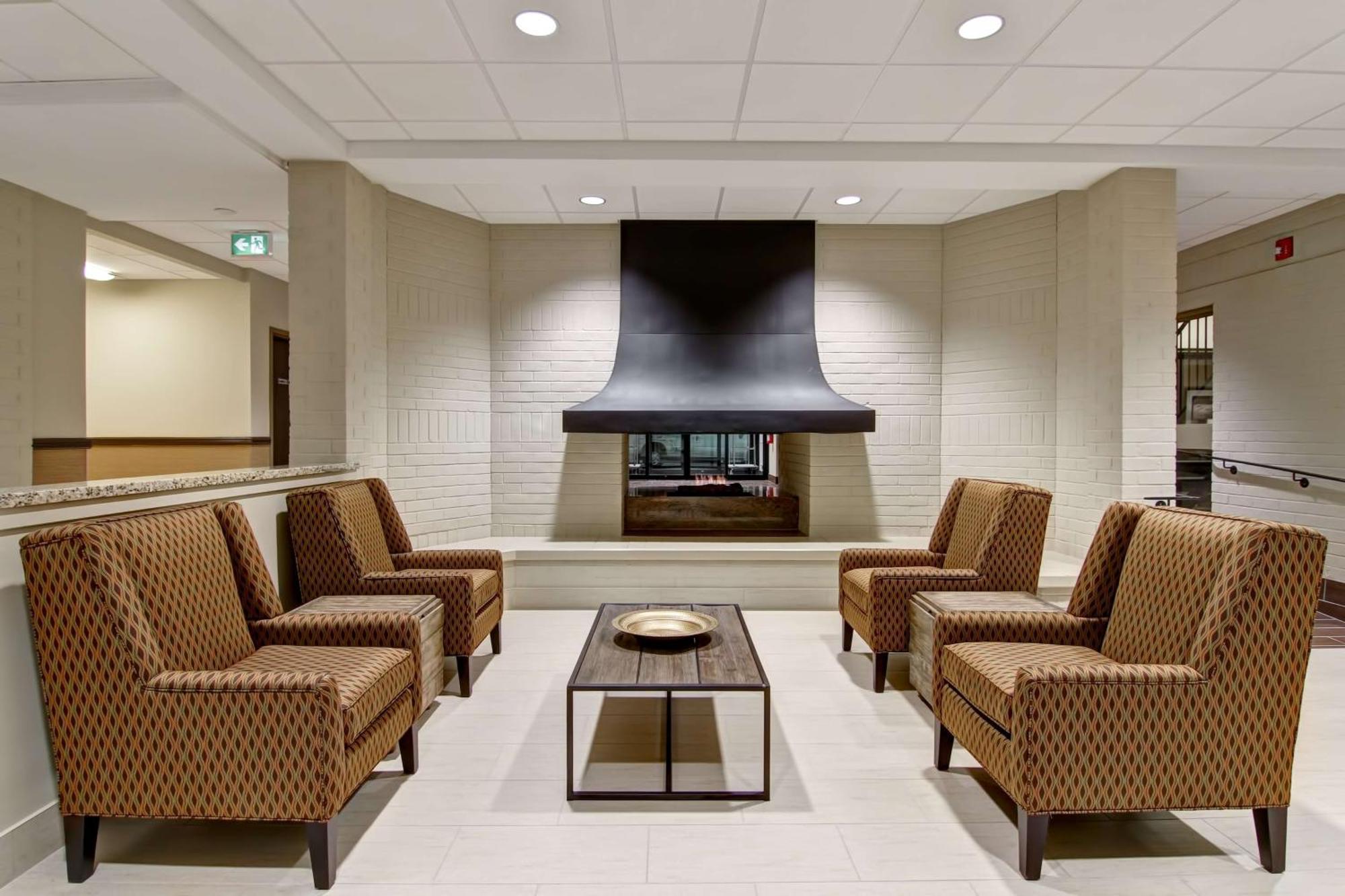 Best Western London Airport Inn & Suites Ngoại thất bức ảnh